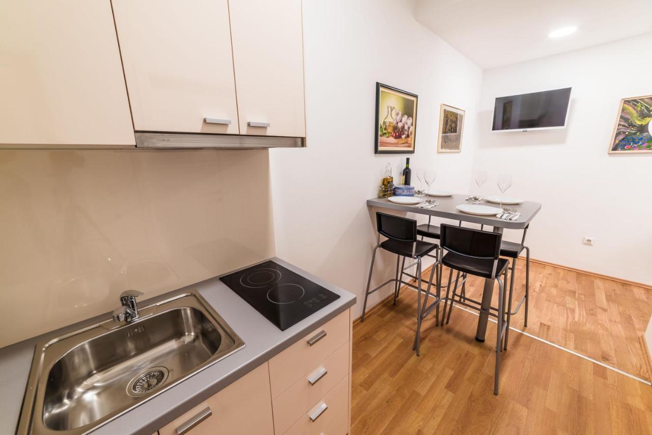 Center Of Zagreb F12 Apartments 외부 사진