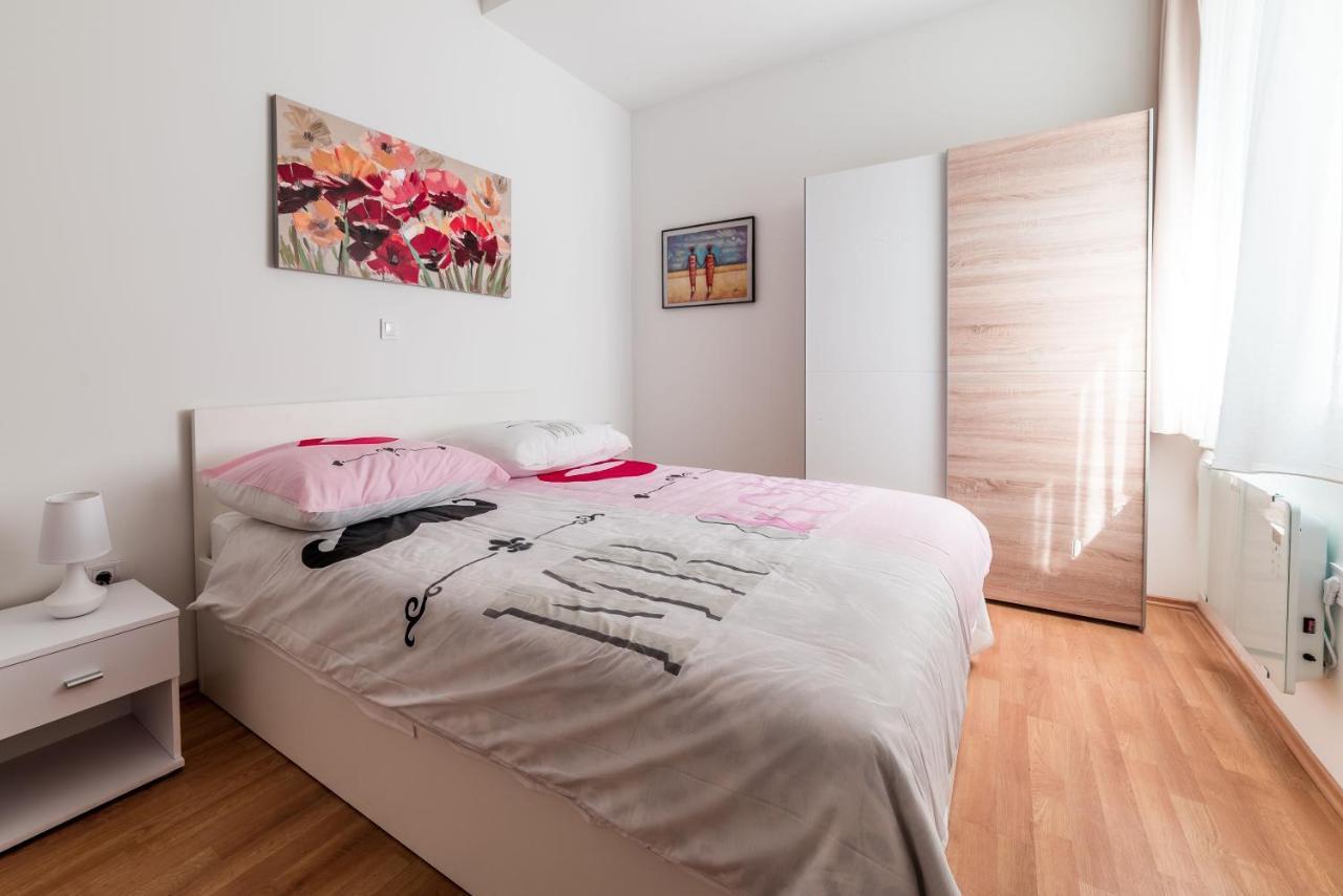 Center Of Zagreb F12 Apartments 외부 사진